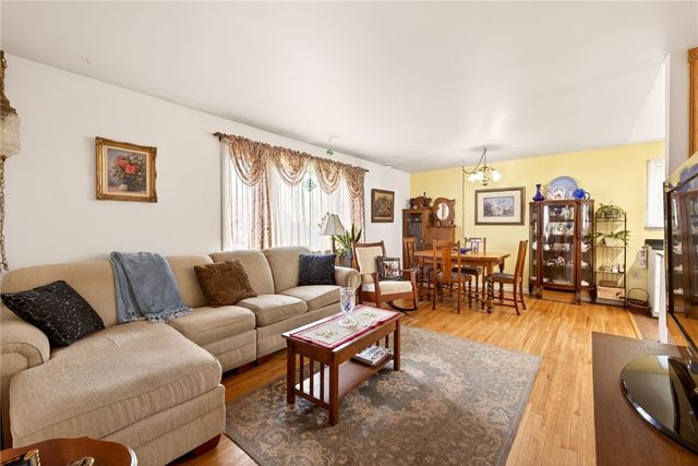 226 Lowden Point Road, Greece, NY 14612