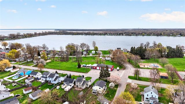 226 Lowden Point Road, Greece, NY 14612