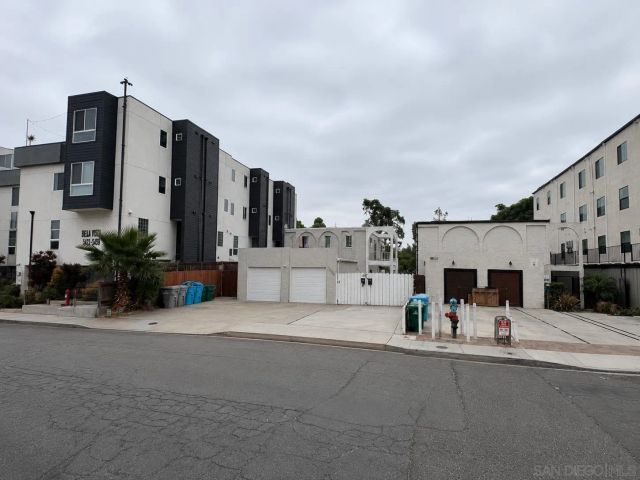 5419 Lauretta St Apt A &B, San Diego, CA 92110
