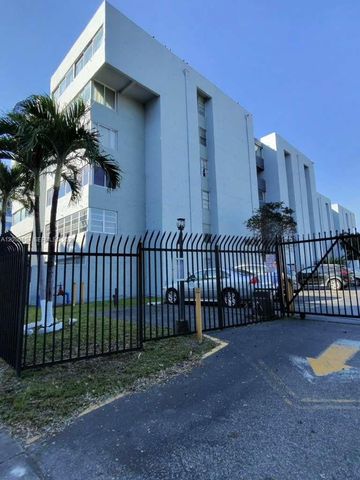 750 NW 43rd Ave 412, Miami, FL 33126