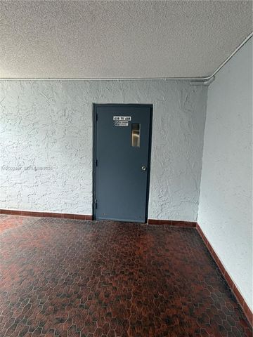 750 NW 43rd Ave 412, Miami, FL 33126