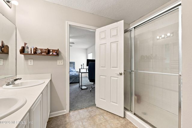 4838 CREEK BLUFF Lane, Middleburg, FL 32068