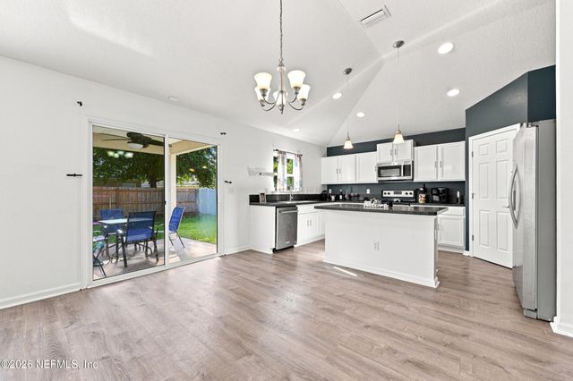 4838 CREEK BLUFF Lane, Middleburg, FL 32068