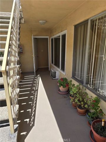 7549 Lexington Avenue 7, West Hollywood, CA 90046