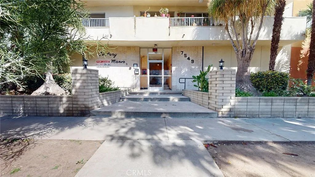 7549 Lexington Avenue 7, West Hollywood, CA 90046