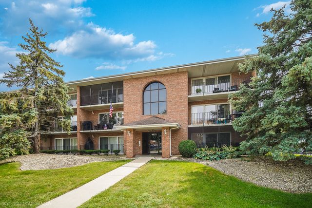 4933 E Circle Drive 107, Crestwood, IL 60418