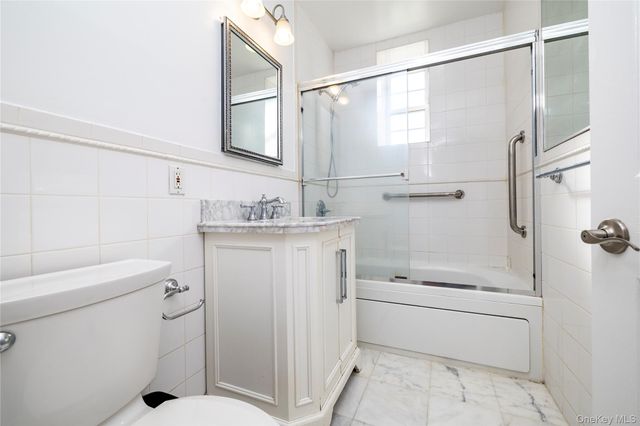 110 South Village Avenue 1A, Rockville Centre, NY 11570