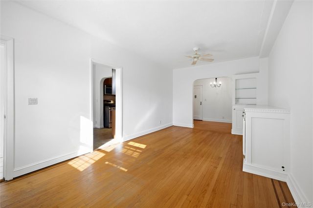 110 South Village Avenue 1A, Rockville Centre, NY 11570