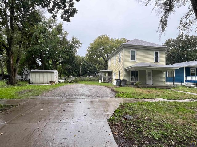 315 S Mechanic St, Emporia, KS 66801