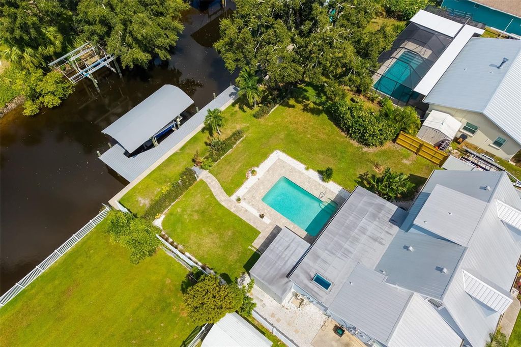 4603 3RD AVENUE E, Bradenton, FL 34208