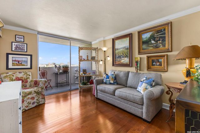 7039 San Pedro Ave Apt 708, San Antonio, TX 78216