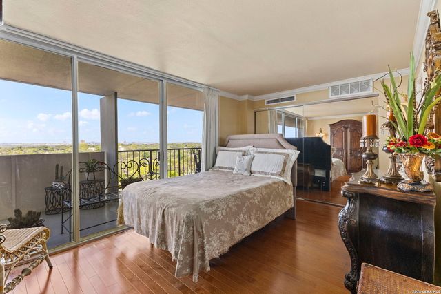 7039 San Pedro Ave Apt 708, San Antonio, TX 78216