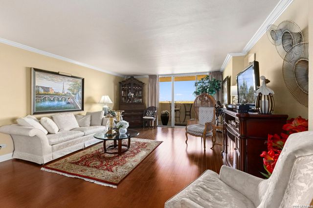7039 San Pedro Ave Apt 708, San Antonio, TX 78216
