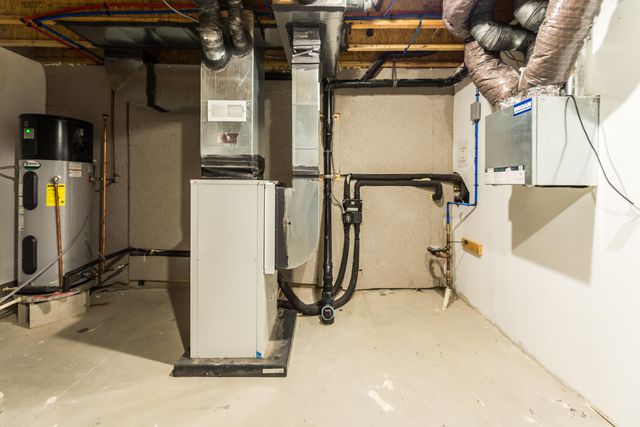 2292 Greenway Trail, Ann Arbor, MI 48104