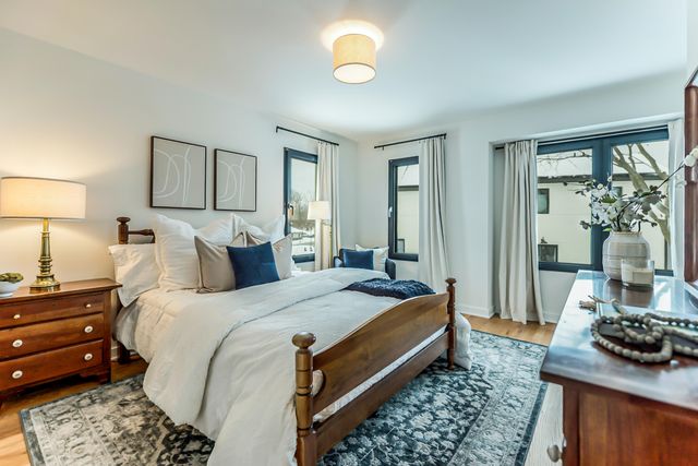 2292 Greenway Trail, Ann Arbor, MI 48104