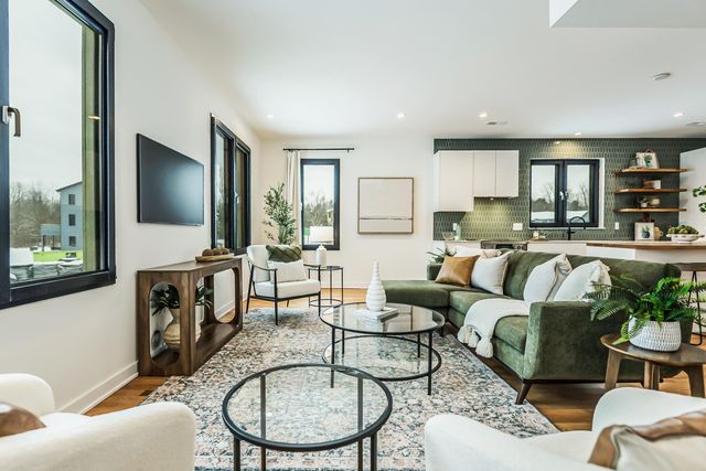 2292 Greenway Trail, Ann Arbor, MI 48104