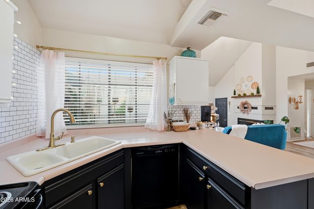 1001 N PASADENA -- -44, Mesa, AZ 85201