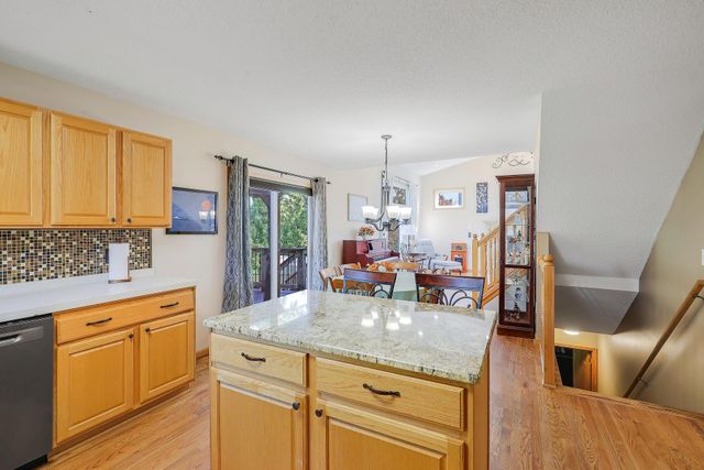 9736 Evergreen Avenue N, Brooklyn Park, MN 55443