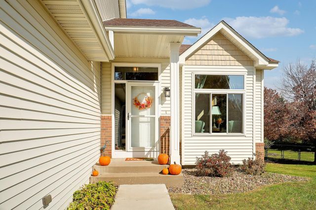 9736 Evergreen Avenue N, Brooklyn Park, MN 55443