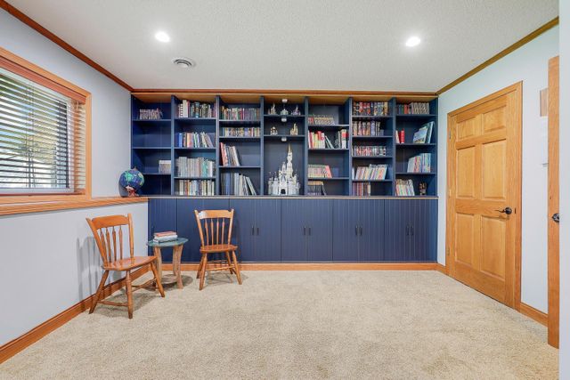 9736 Evergreen Avenue N, Brooklyn Park, MN 55443