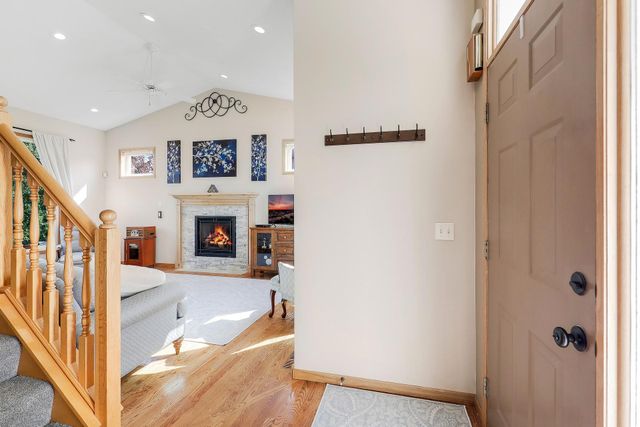 9736 Evergreen Avenue N, Brooklyn Park, MN 55443