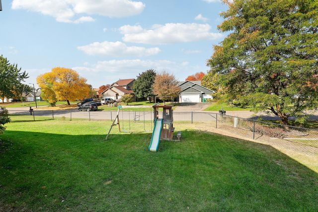 9736 Evergreen Avenue N, Brooklyn Park, MN 55443