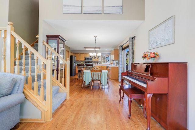 9736 Evergreen Avenue N, Brooklyn Park, MN 55443