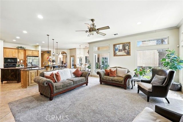 13204 Michaelangelo Drive, Bakersfield, CA 93314