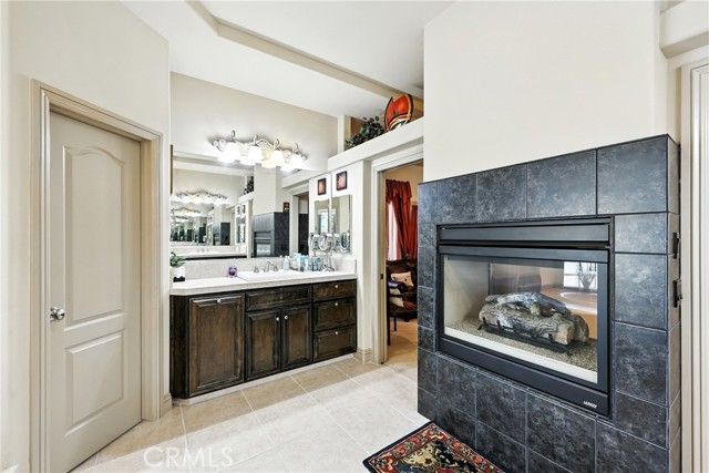 13204 Michaelangelo Drive, Bakersfield, CA 93314