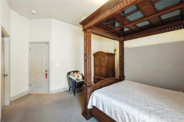 13204 Michaelangelo Drive, Bakersfield, CA 93314