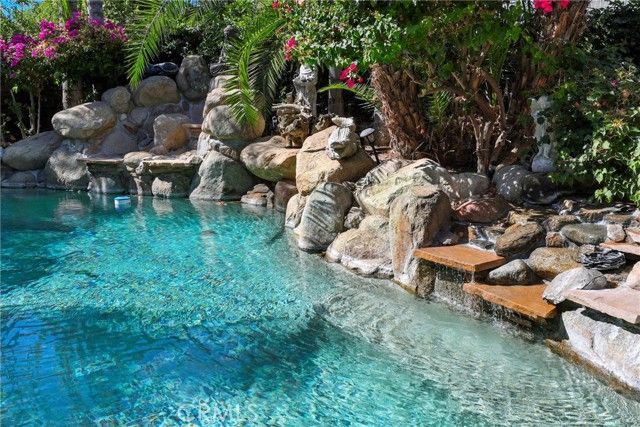 13204 Michaelangelo Drive, Bakersfield, CA 93314