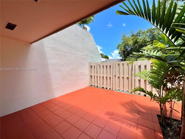 8111 SW 81st Pl, Miami, FL 33143