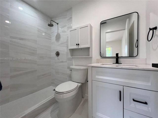 8111 SW 81st Pl, Miami, FL 33143