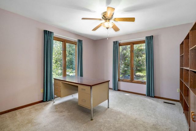 4129 E Linwood Street, Springfield, MO 65809