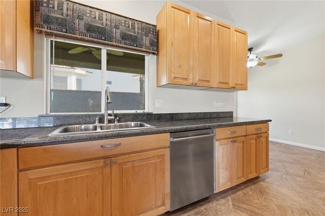 967 Camelia Drive, Henderson, NV 89011