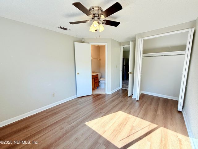 4371 CROSSBOW Road, Jacksonville, FL 32208