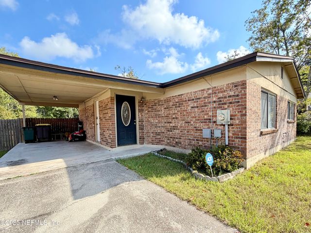 4371 CROSSBOW Road, Jacksonville, FL 32208