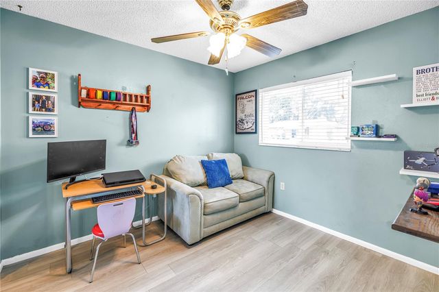 7249 56TH AVENUE N, St Petersburg, FL 33709
