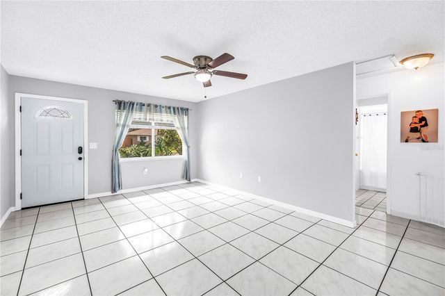 7249 56TH AVENUE N, St Petersburg, FL 33709