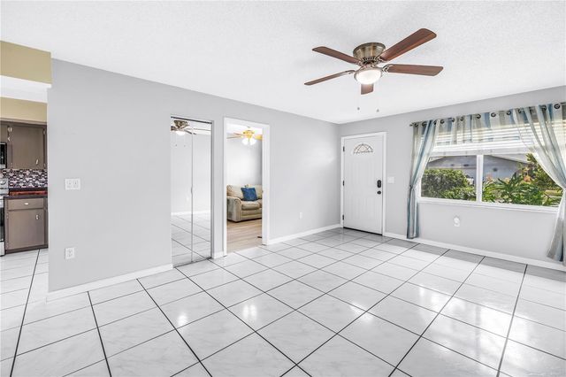 7249 56TH AVENUE N, St Petersburg, FL 33709