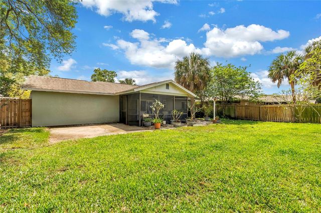 7249 56TH AVENUE N, St Petersburg, FL 33709