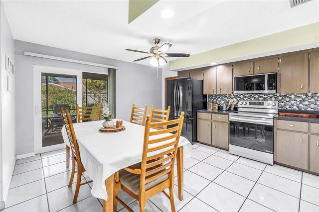 7249 56TH AVENUE N, St Petersburg, FL 33709