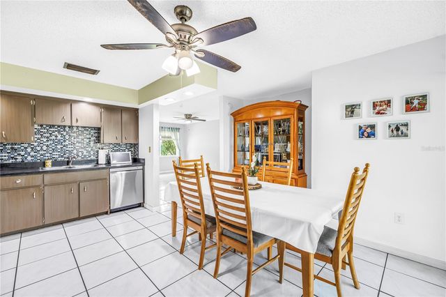 7249 56TH AVENUE N, St Petersburg, FL 33709