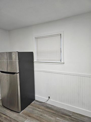 1033 N Andrews Ave, Fort Lauderdale, FL 33311