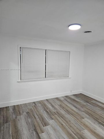 1033 N Andrews Ave, Fort Lauderdale, FL 33311
