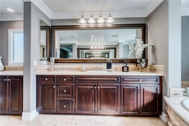 16061 Crosswind, Chino, CA 91708