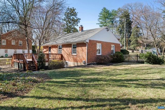 1216 SHERWOOD RD, Charlottesville, VA 22903