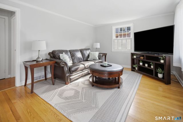 17 Hilltop Drive, West Hartford, CT 06107