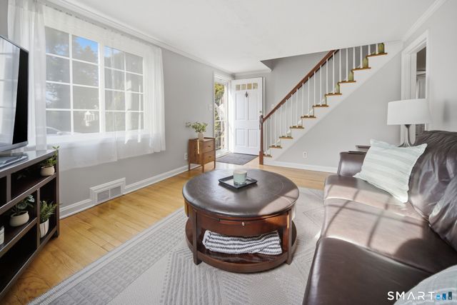 17 Hilltop Drive, West Hartford, CT 06107