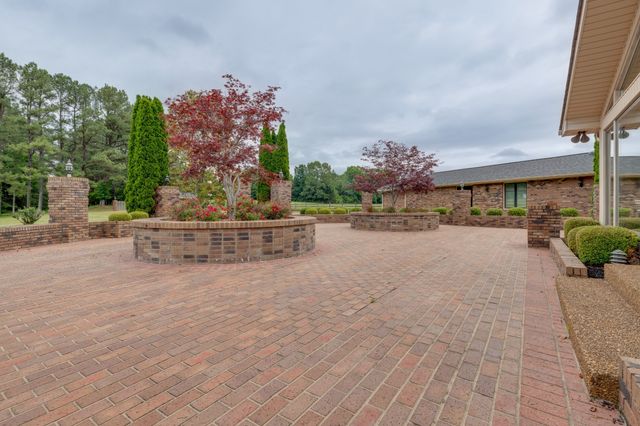 4498 Highway 47, N, Charlotte, TN 37036